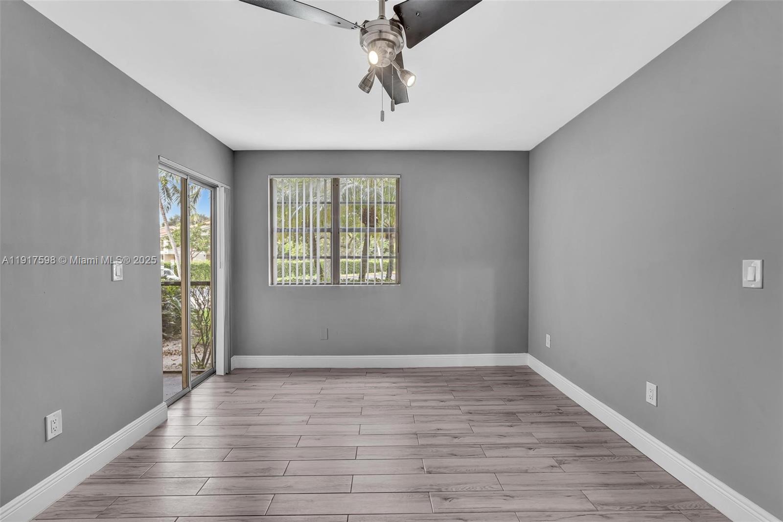 ROYAL POINCIANA CONDO - Residential Lease