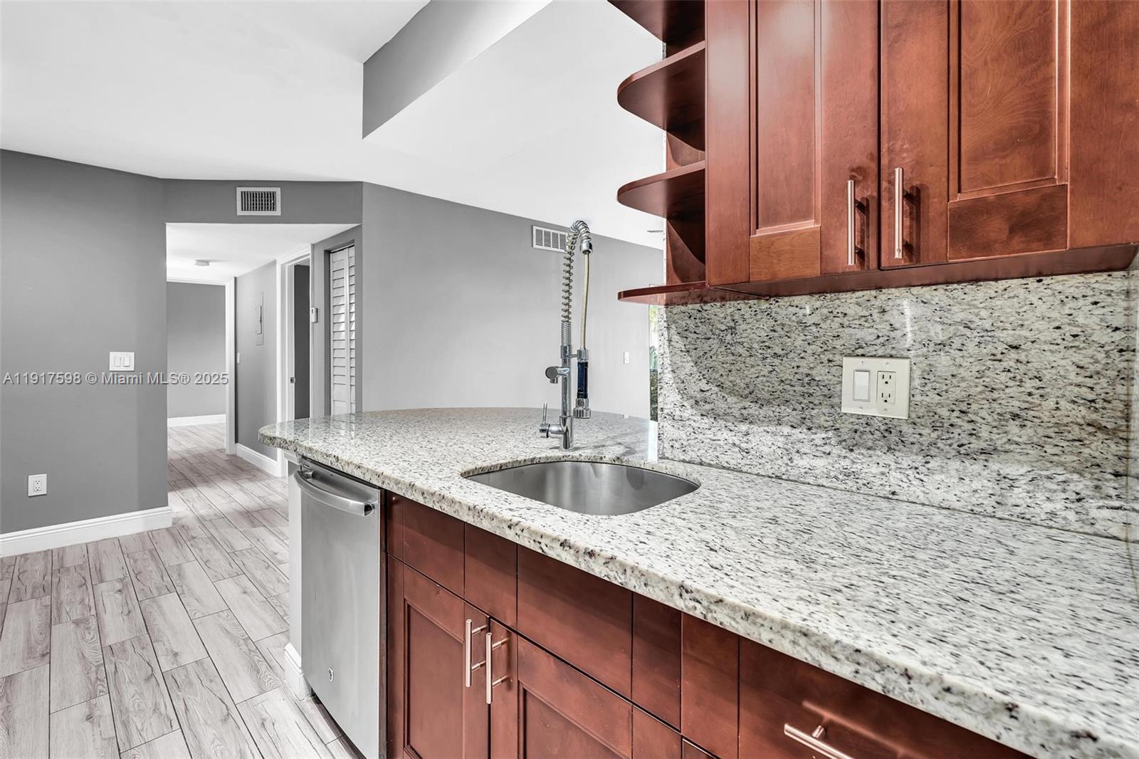 ROYAL POINCIANA CONDO - Residential Lease