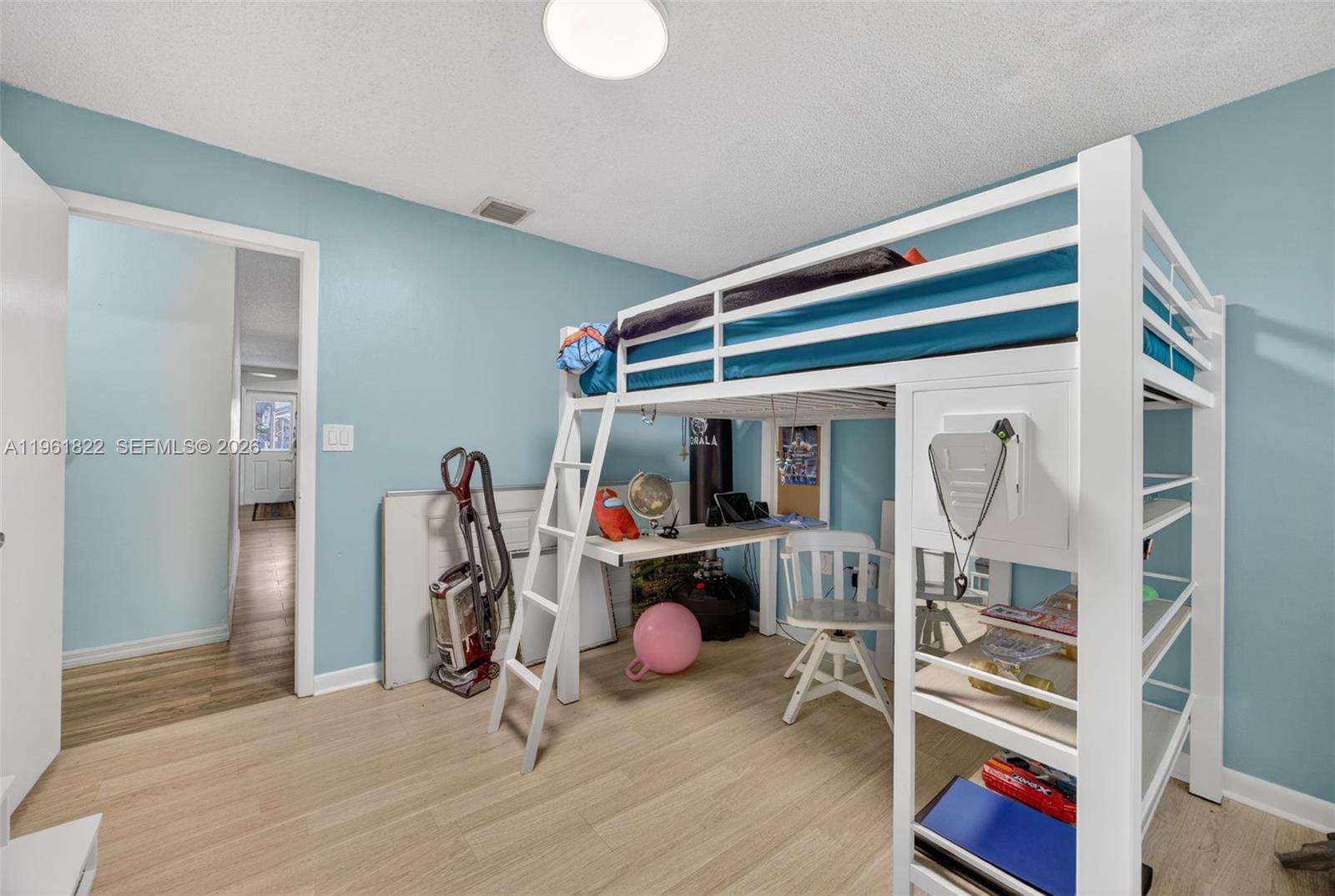 NUTMEG ESTATES - Residential