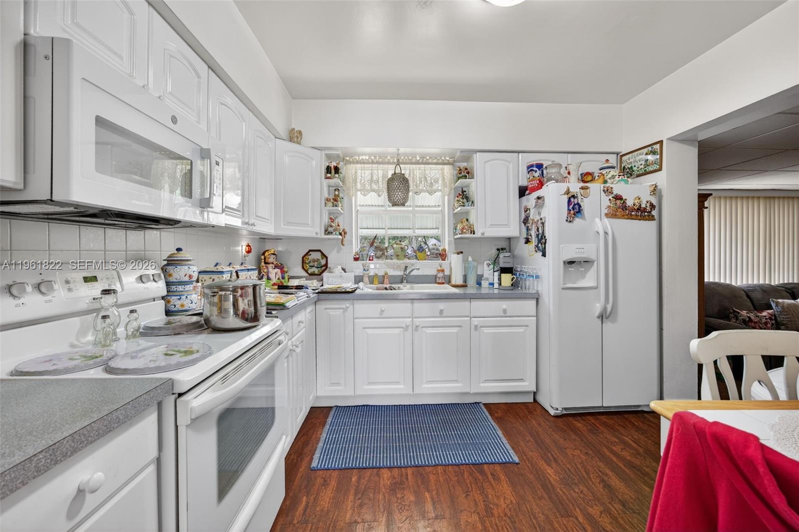 NUTMEG ESTATES - Residential