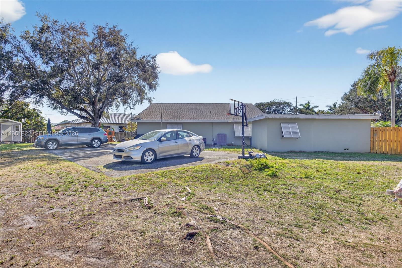 NUTMEG ESTATES - Residential