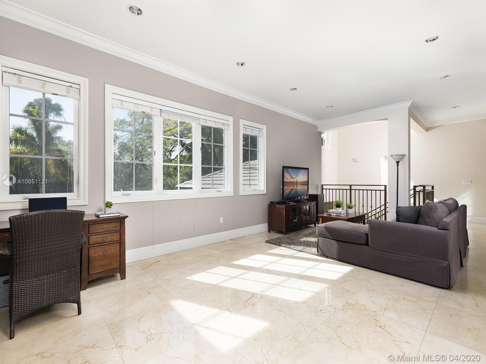 HELMS COUNTRY ESTATES ADD - Residential