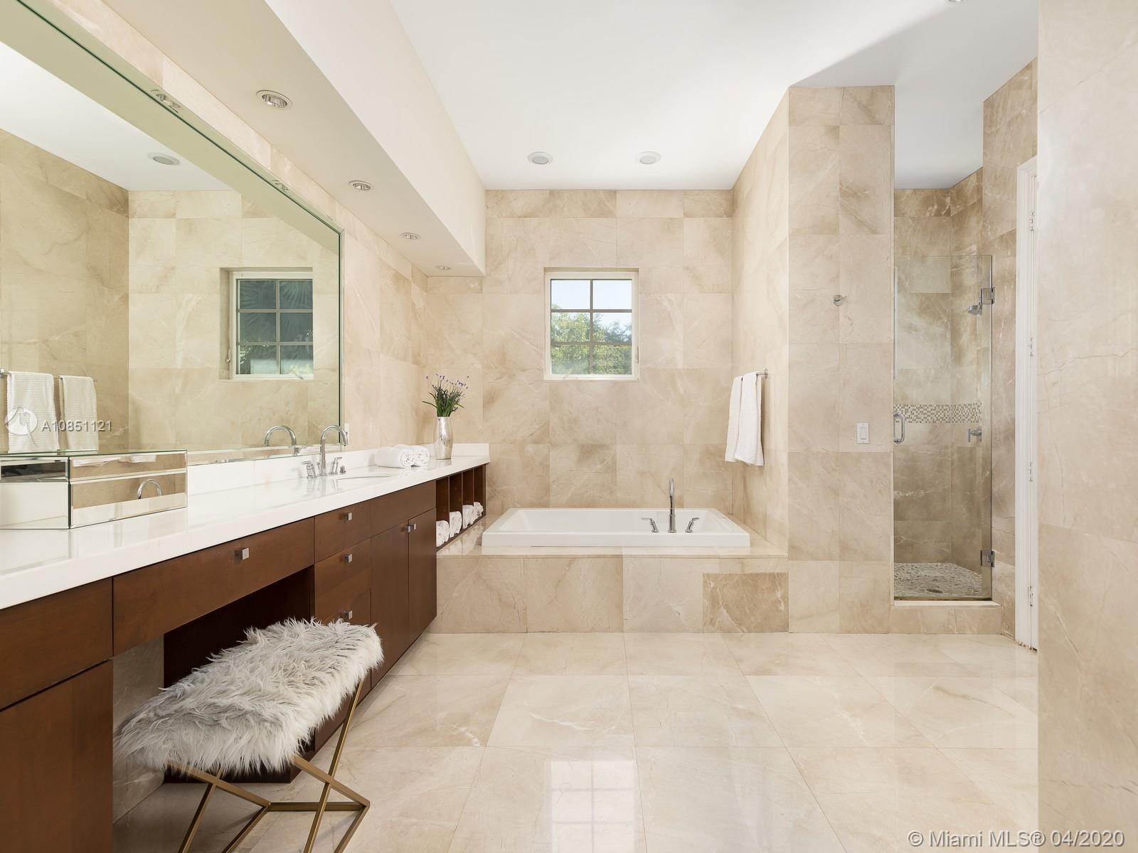 HELMS COUNTRY ESTATES ADD - Residential