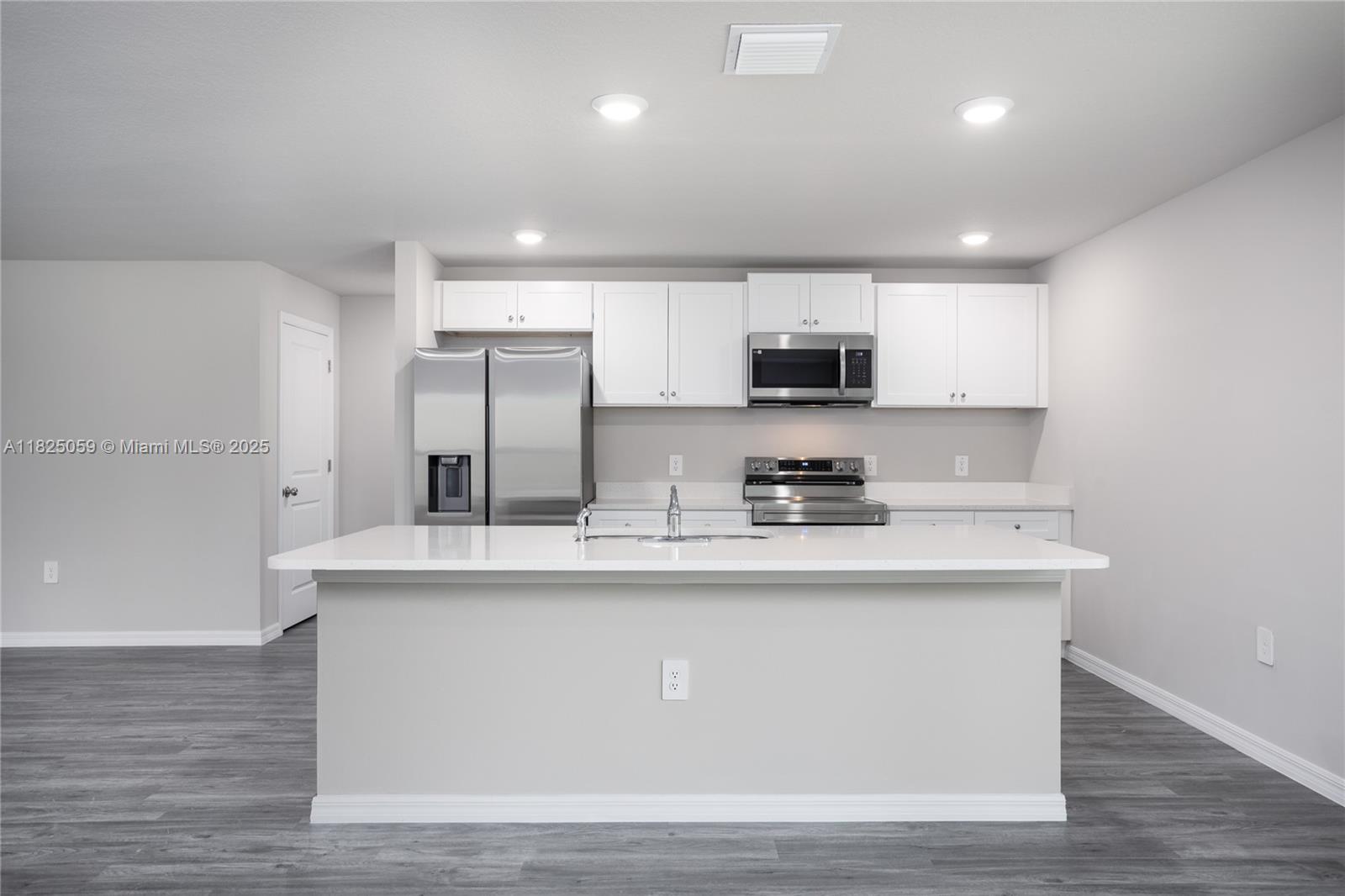 PORT MALABAR UNIT 11 - Residential