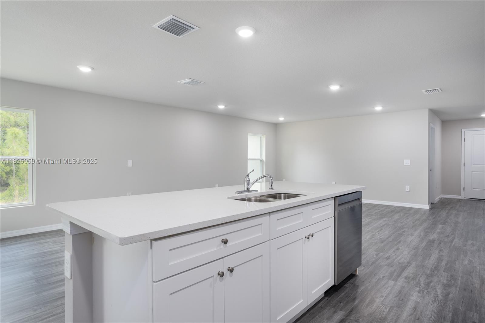 PORT MALABAR UNIT 11 - Residential