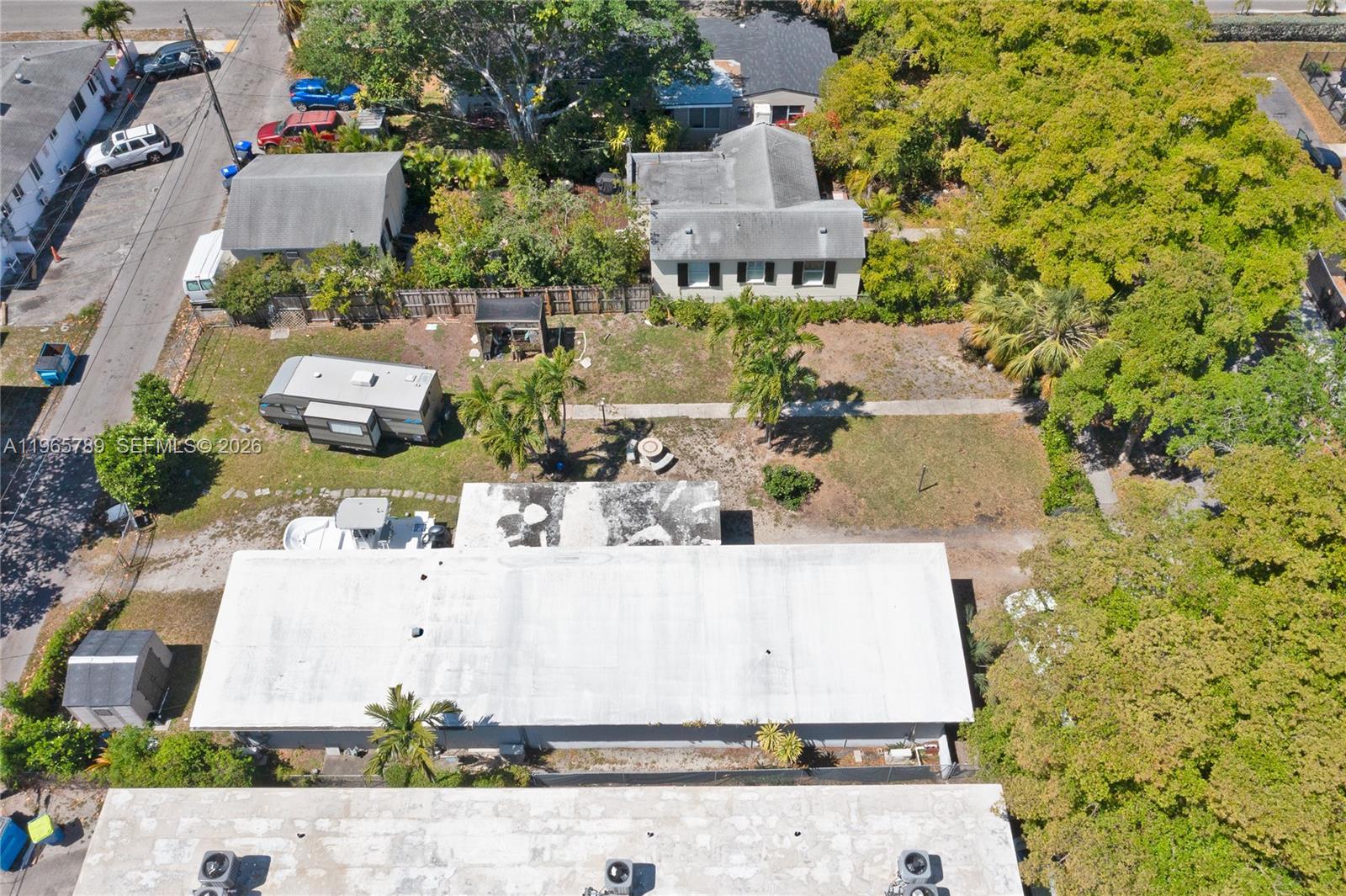 HOLLYWOOD - Residential