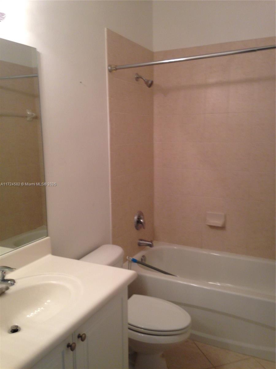 BEACON AT DORAL - Residential