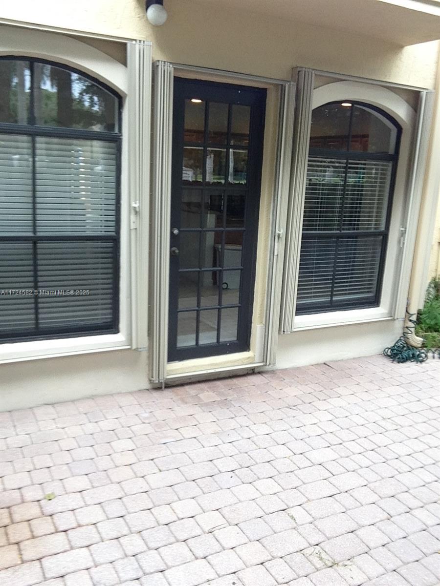 BEACON AT DORAL - Residential