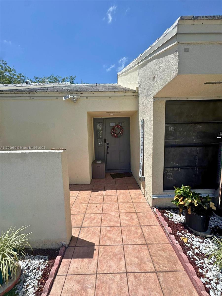 Rental Property at 12332 Sw 148th Ter, Miami, Broward County, Florida - Bedrooms: 2 
Bathrooms: 2  - $2,600 MO.