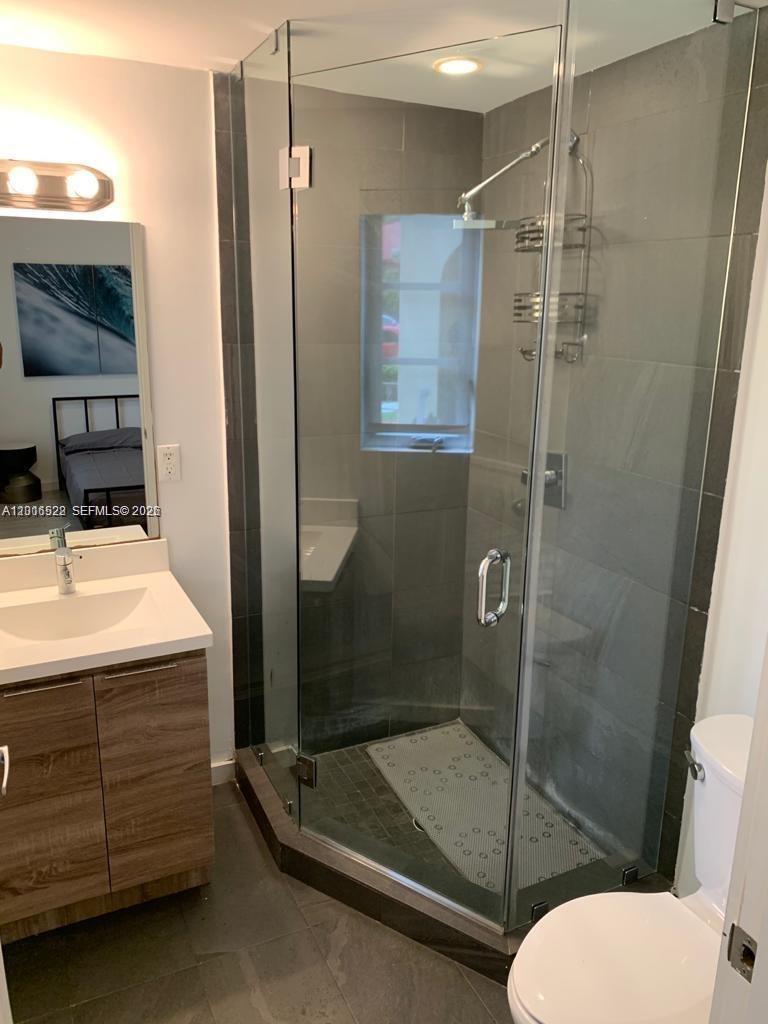 EVA CONDO - Residential Lease