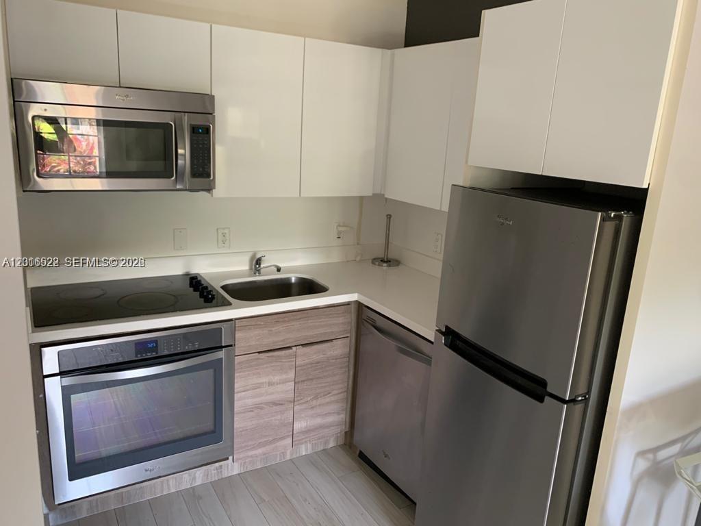 1450 Meridian Ave 105