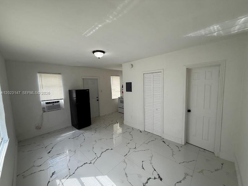 HIALEAH HEIGHTS - Residential Income