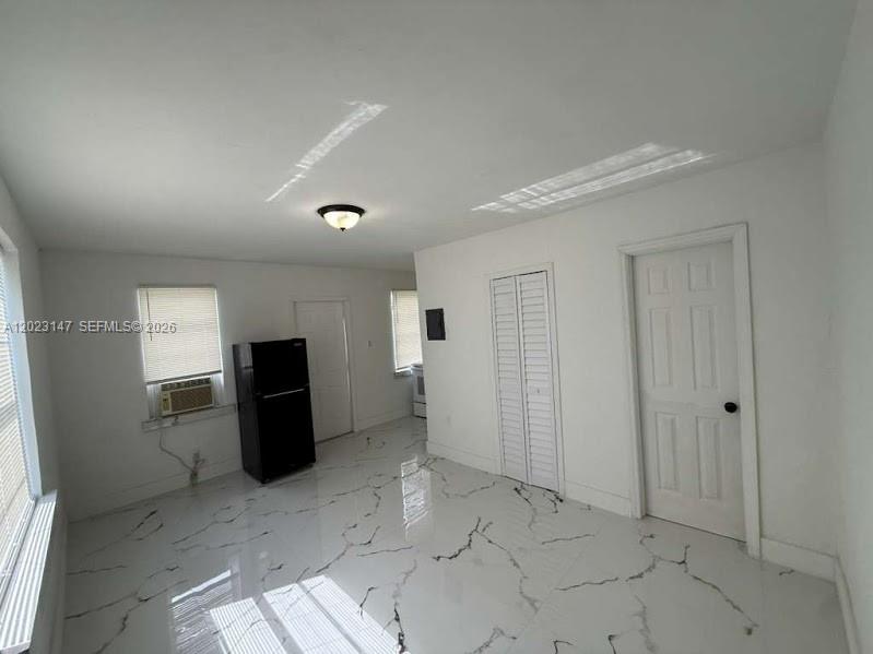 HIALEAH HEIGHTS - Residential Income