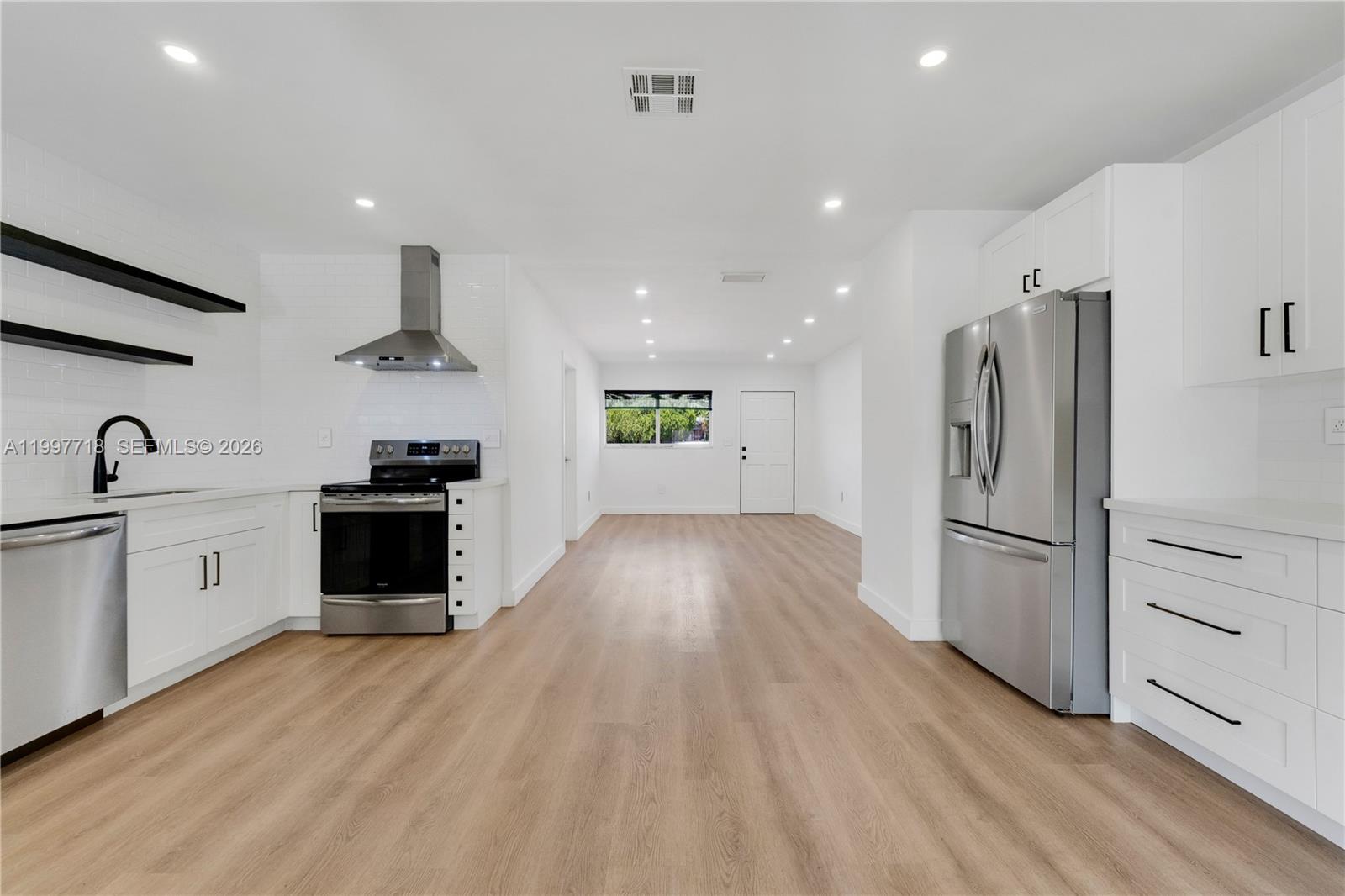BIRD RD HIGHLANDS - Residential Income