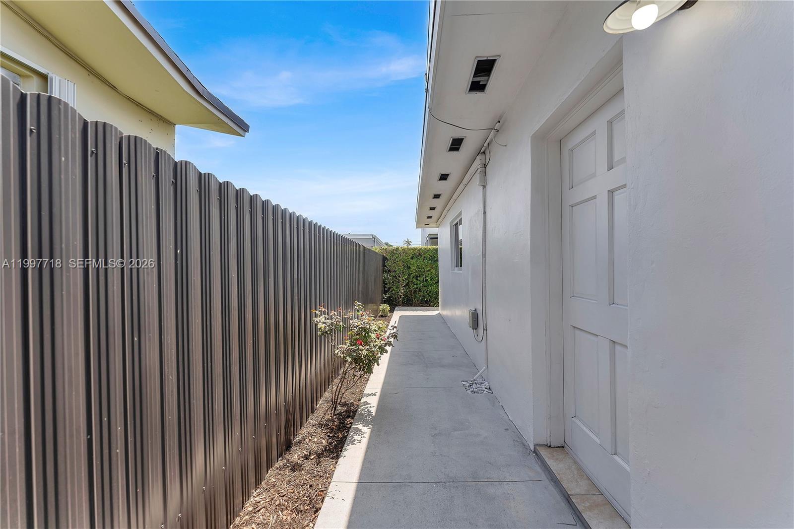 BIRD RD HIGHLANDS - Residential Income