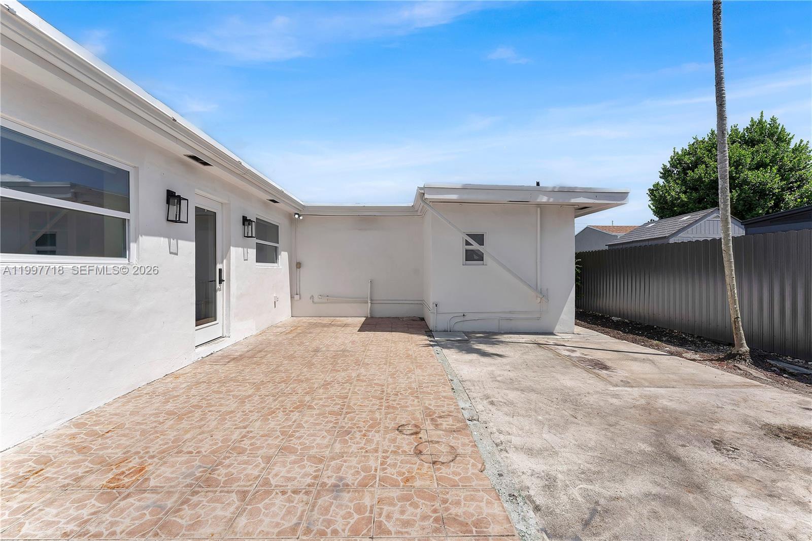 BIRD RD HIGHLANDS - Residential Income