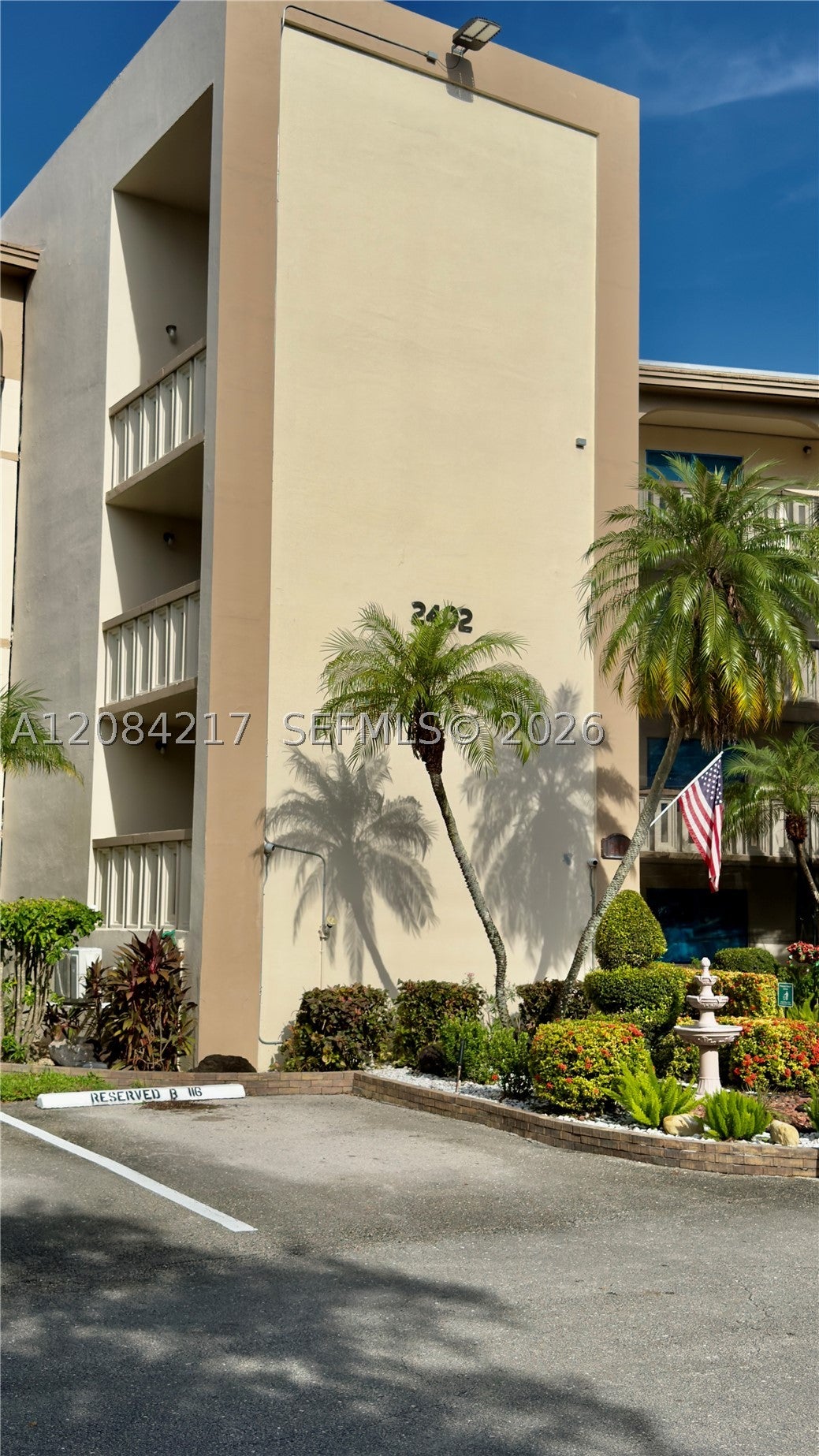 2402 Antigua Cir