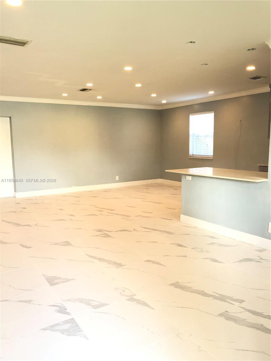 RO-LEN ACRES 1ST ADD - Residential Lease