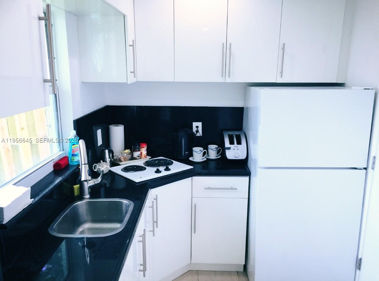 RO-LEN ACRES 1ST ADD - Residential Lease