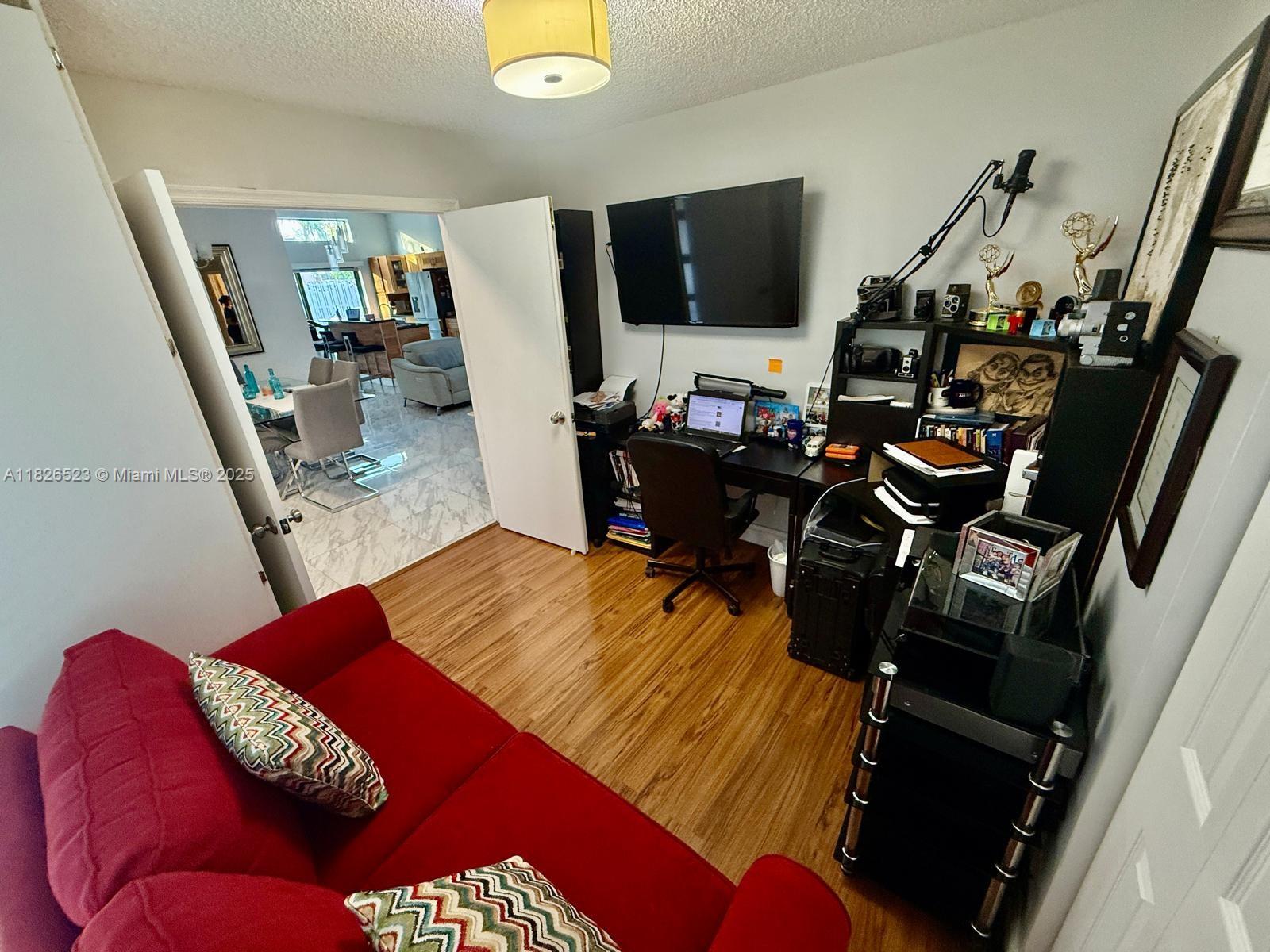 SILVER LAKES PHASE III - Residential