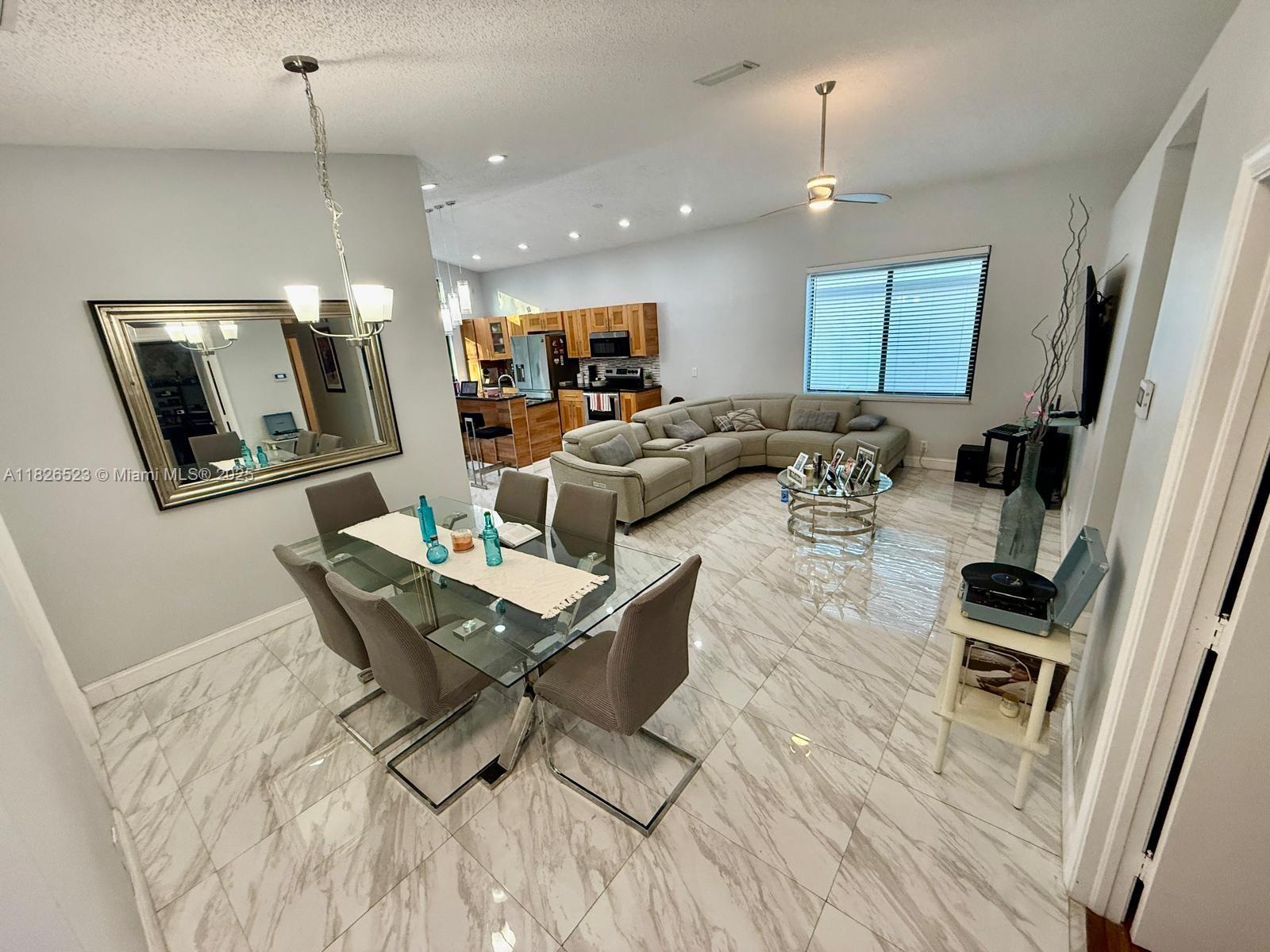 SILVER LAKES PHASE III - Residential