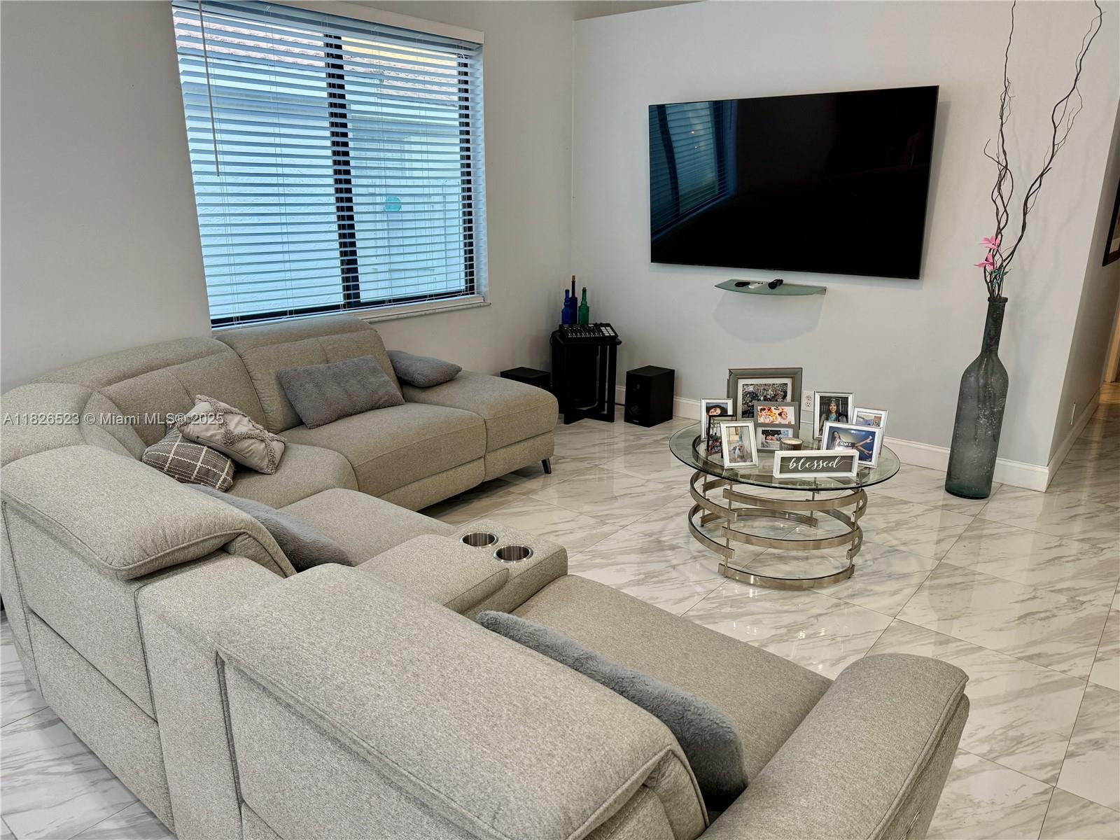 SILVER LAKES PHASE III - Residential