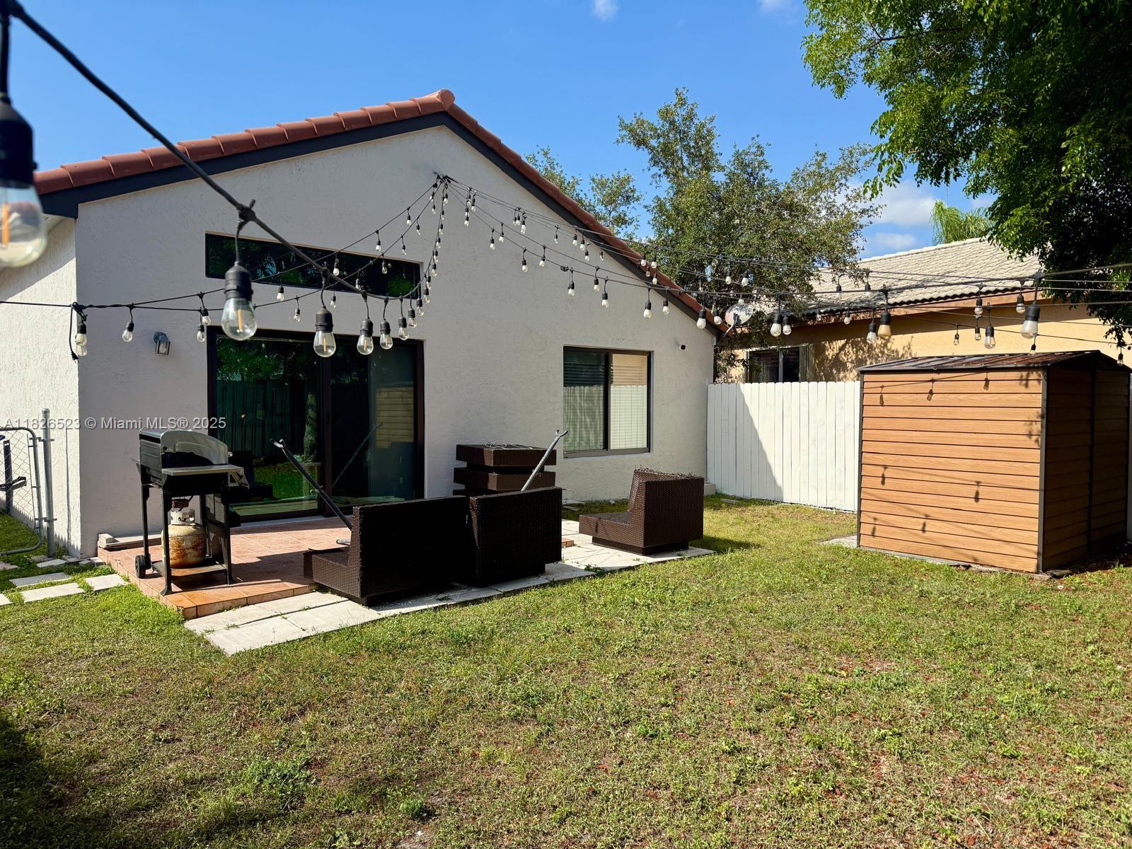 SILVER LAKES PHASE III - Residential