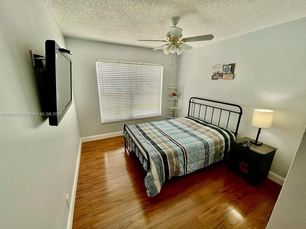 SILVER LAKES PHASE III - Residential