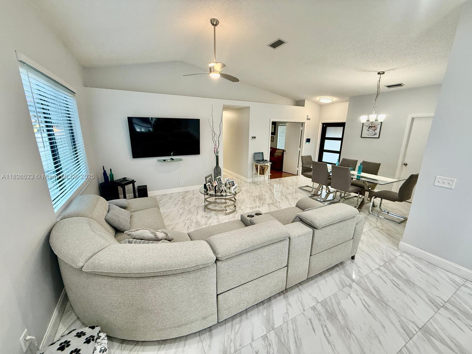 SILVER LAKES PHASE III - Residential