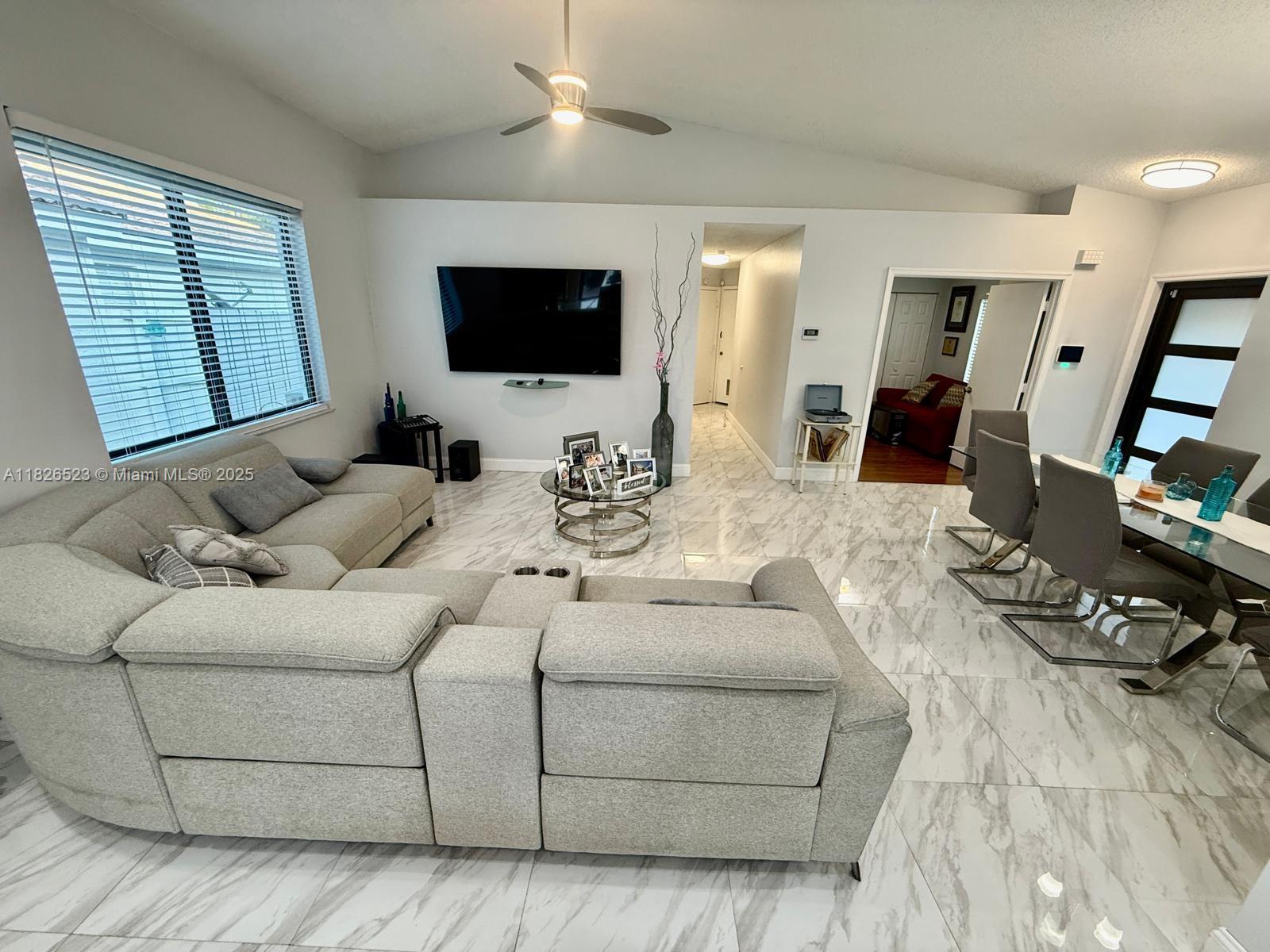 SILVER LAKES PHASE III - Residential