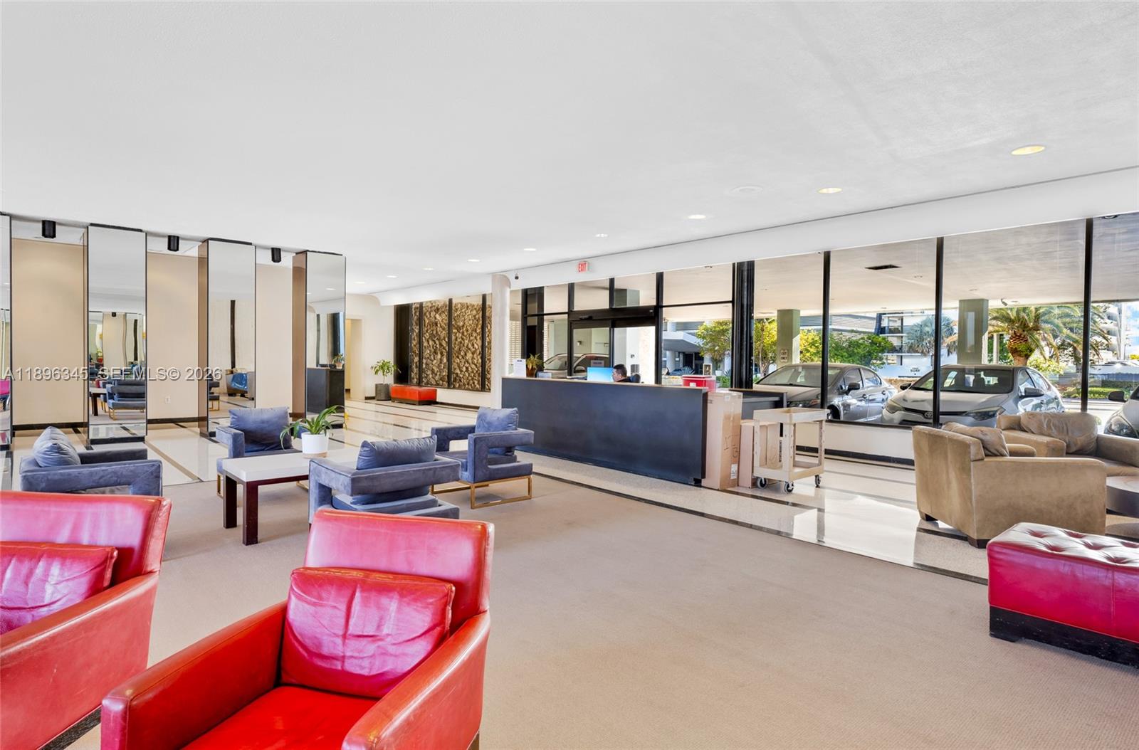 5838 CONDOMINIUM - Residential