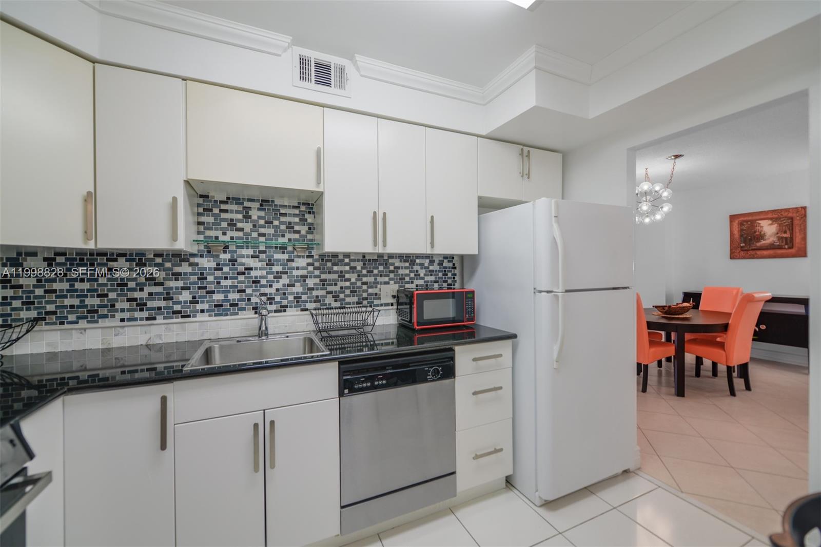 HEMISPHERES CONDO - Residential