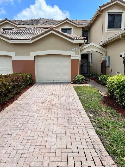 3918 Cherry Ln Weston FL 33332