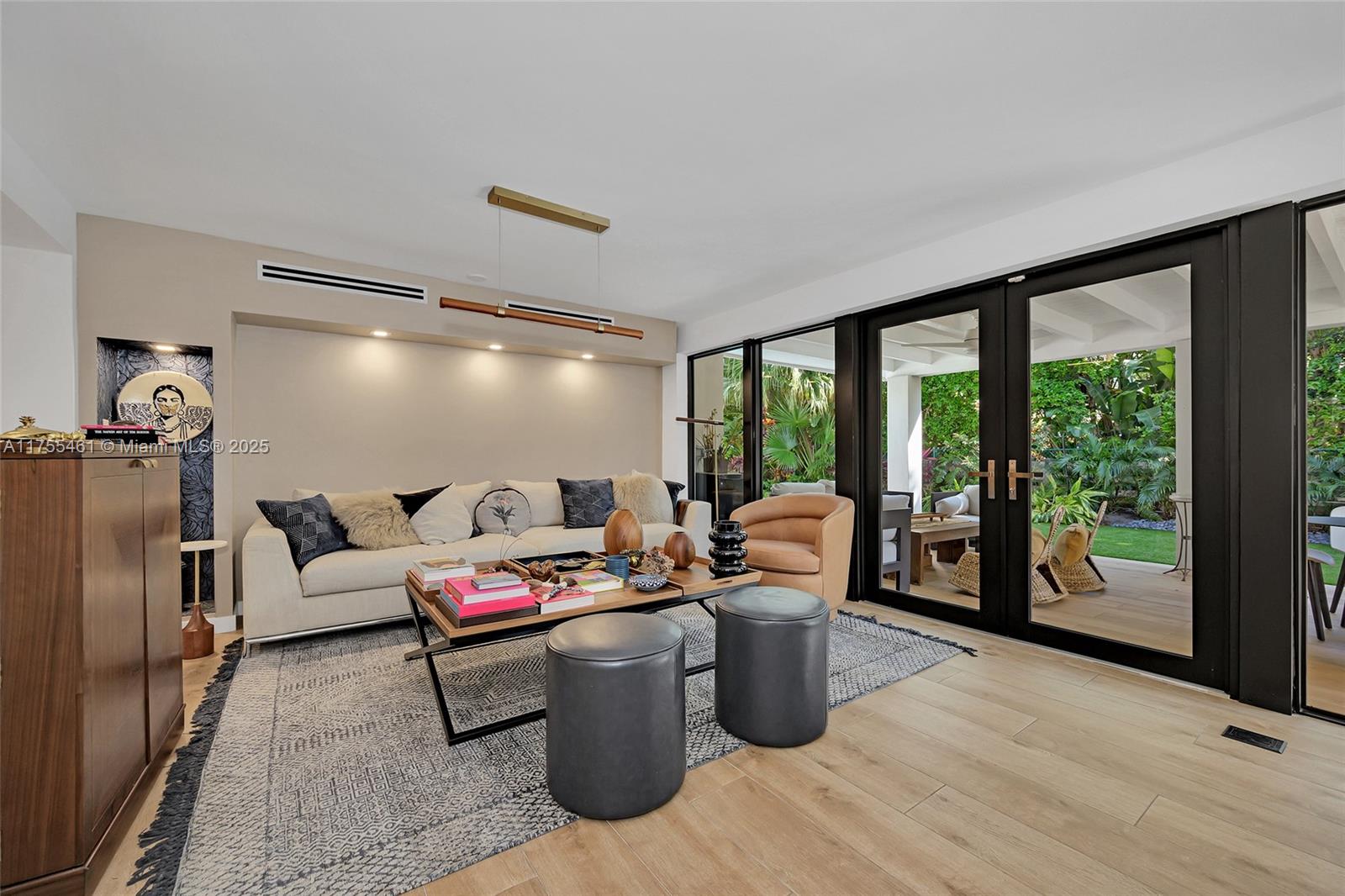 BISCAYNE KEY ESTATES - Residential