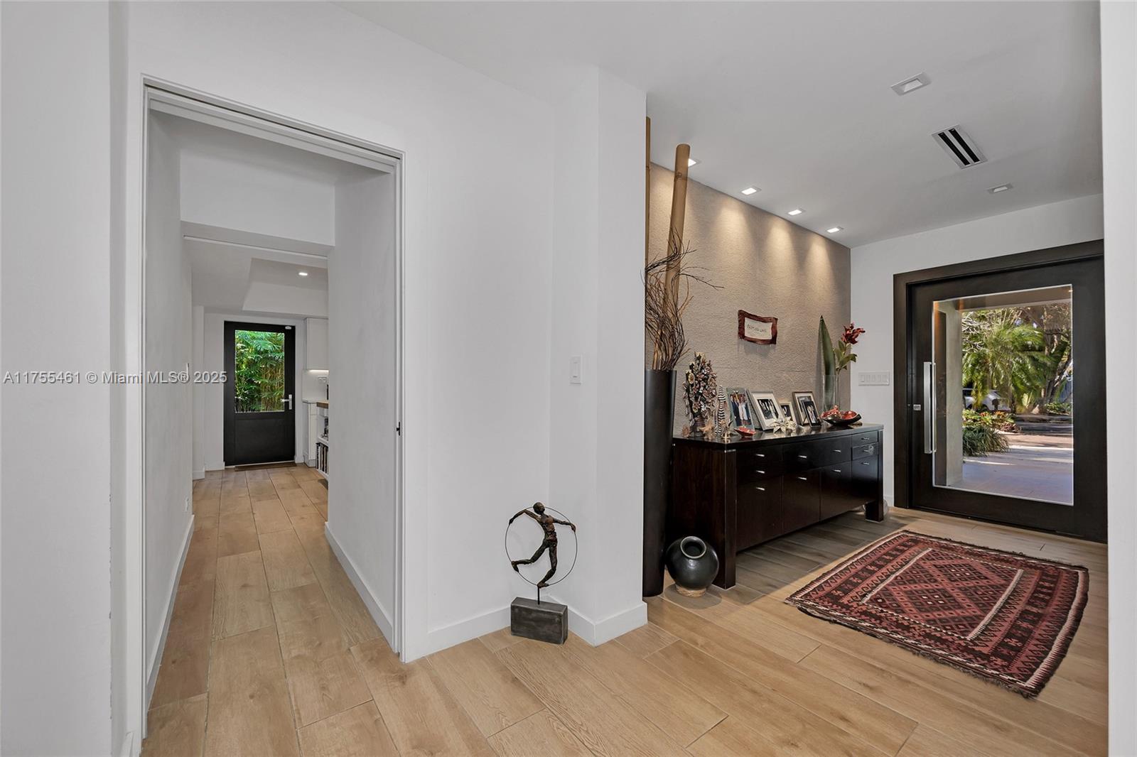 BISCAYNE KEY ESTATES - Residential