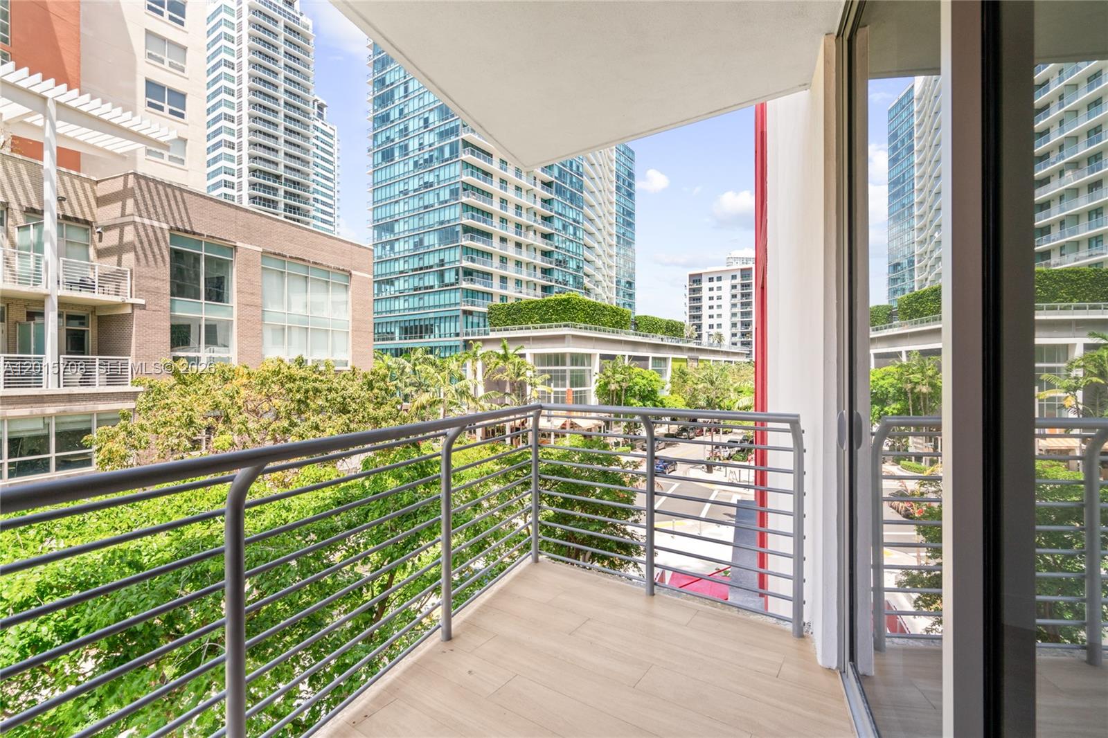 BUENA VISTA WEST - Residential