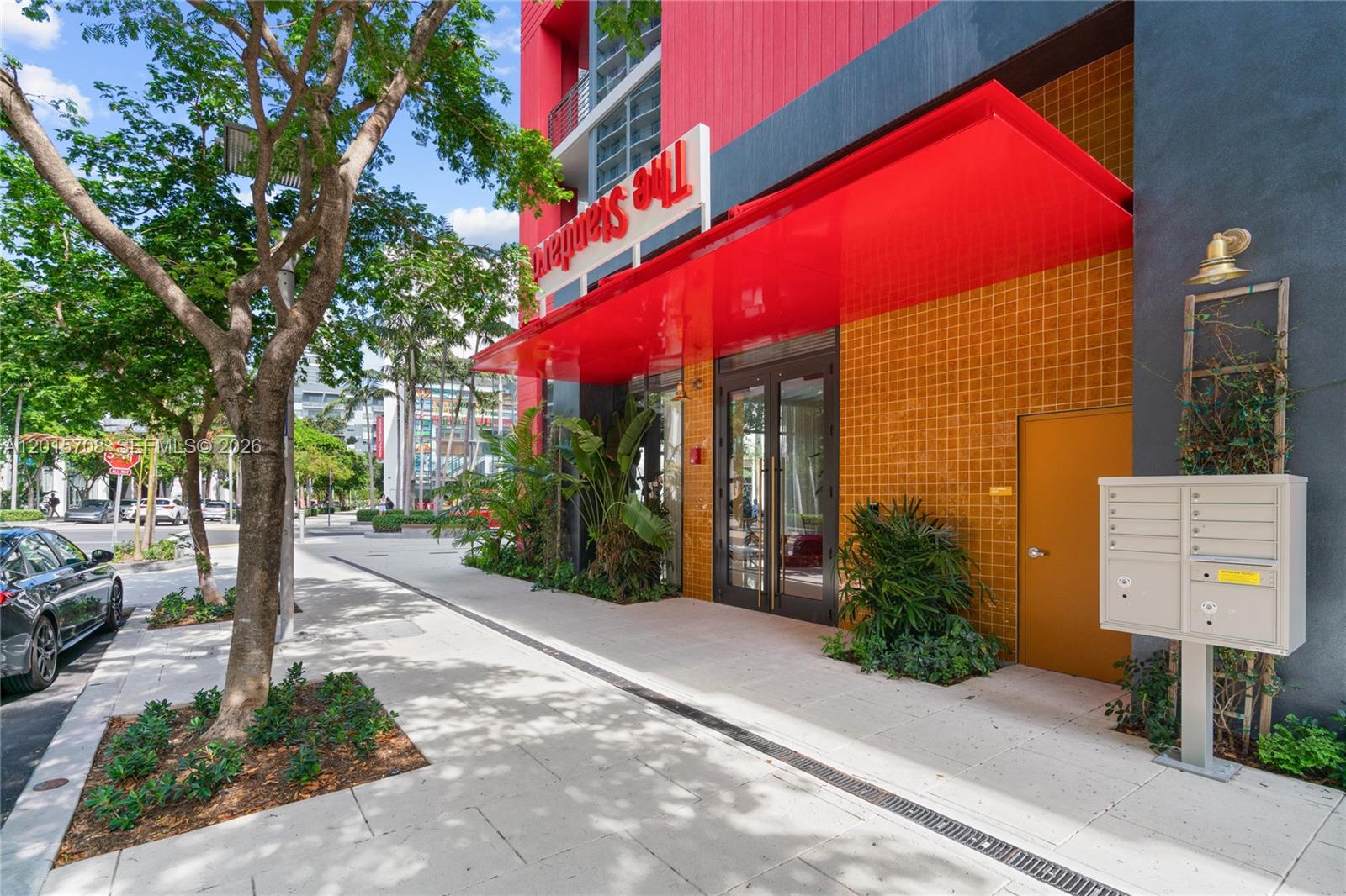 BUENA VISTA WEST - Residential