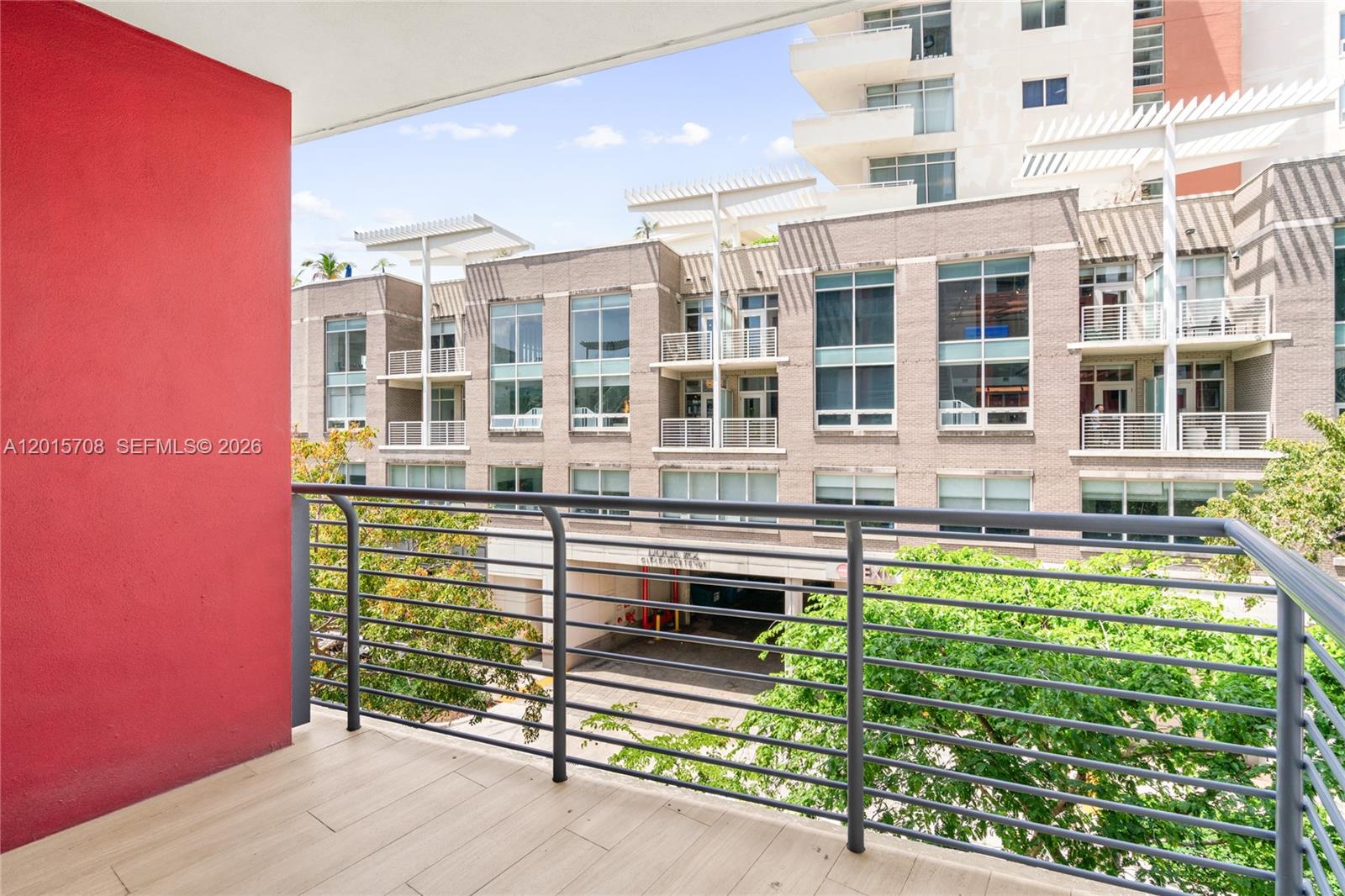 BUENA VISTA WEST - Residential