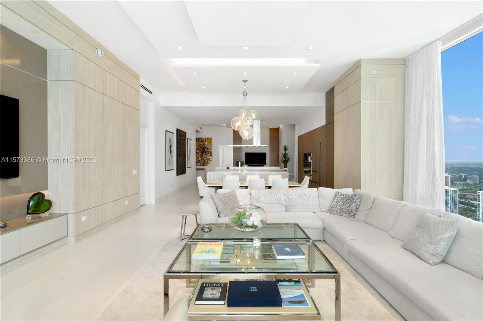 Turnberry Ocean Club - Residential