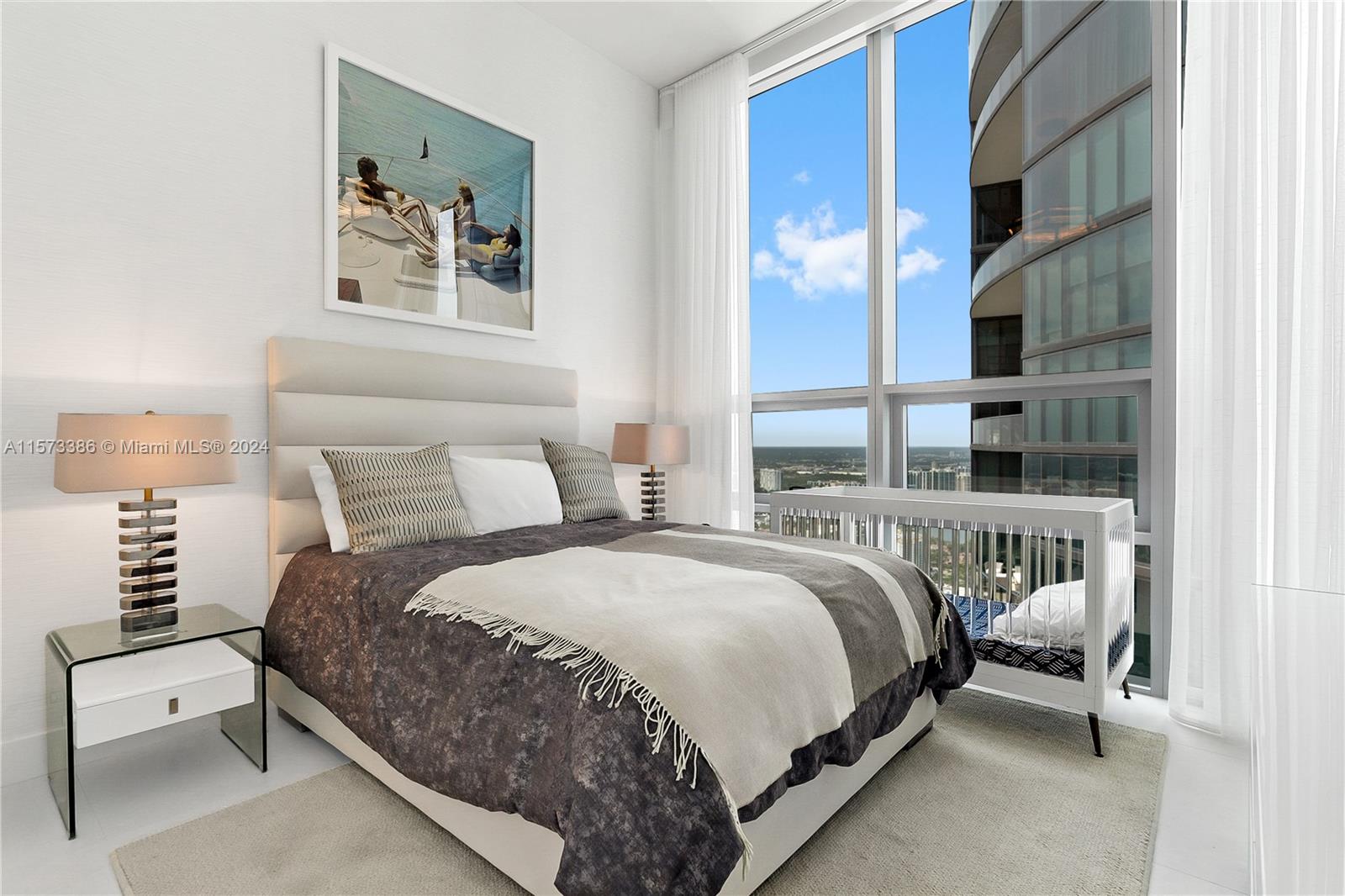 Turnberry Ocean Club - Residential