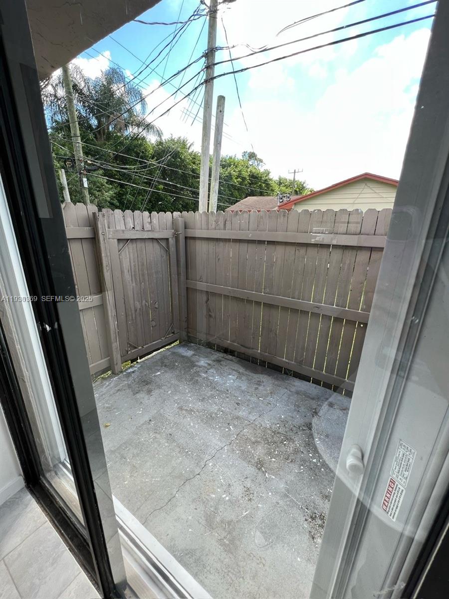 FLORIDA GARDENS 5 - Residential Lease