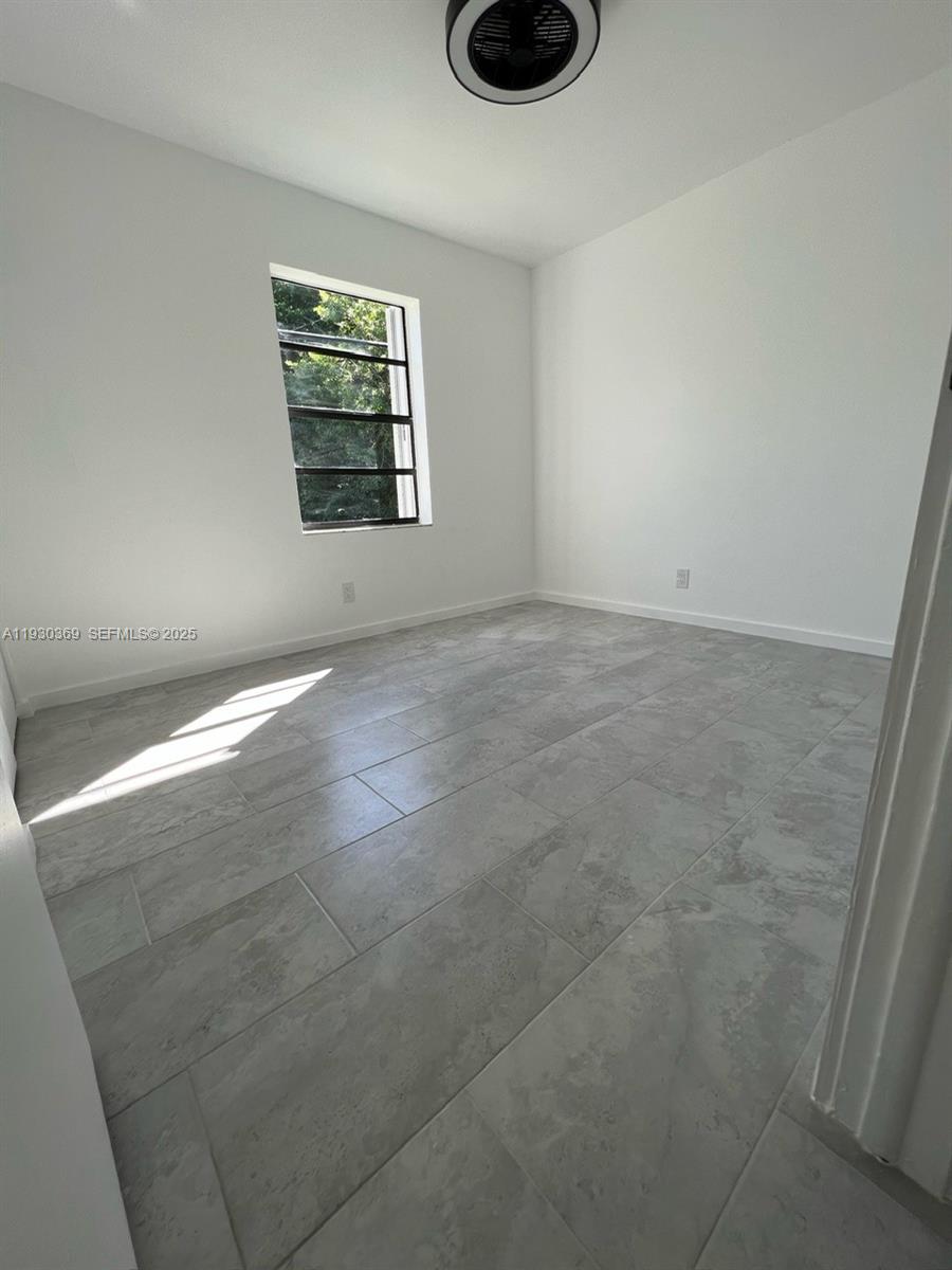 FLORIDA GARDENS 5 - Residential Lease