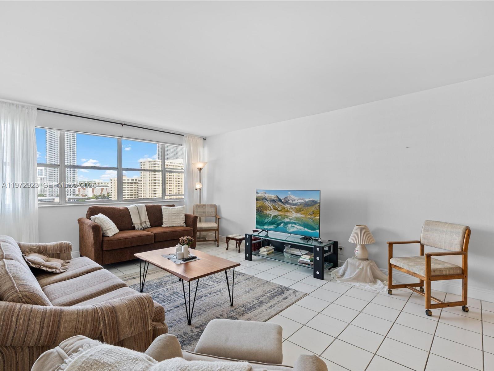 111 Golden Isles Dr G8