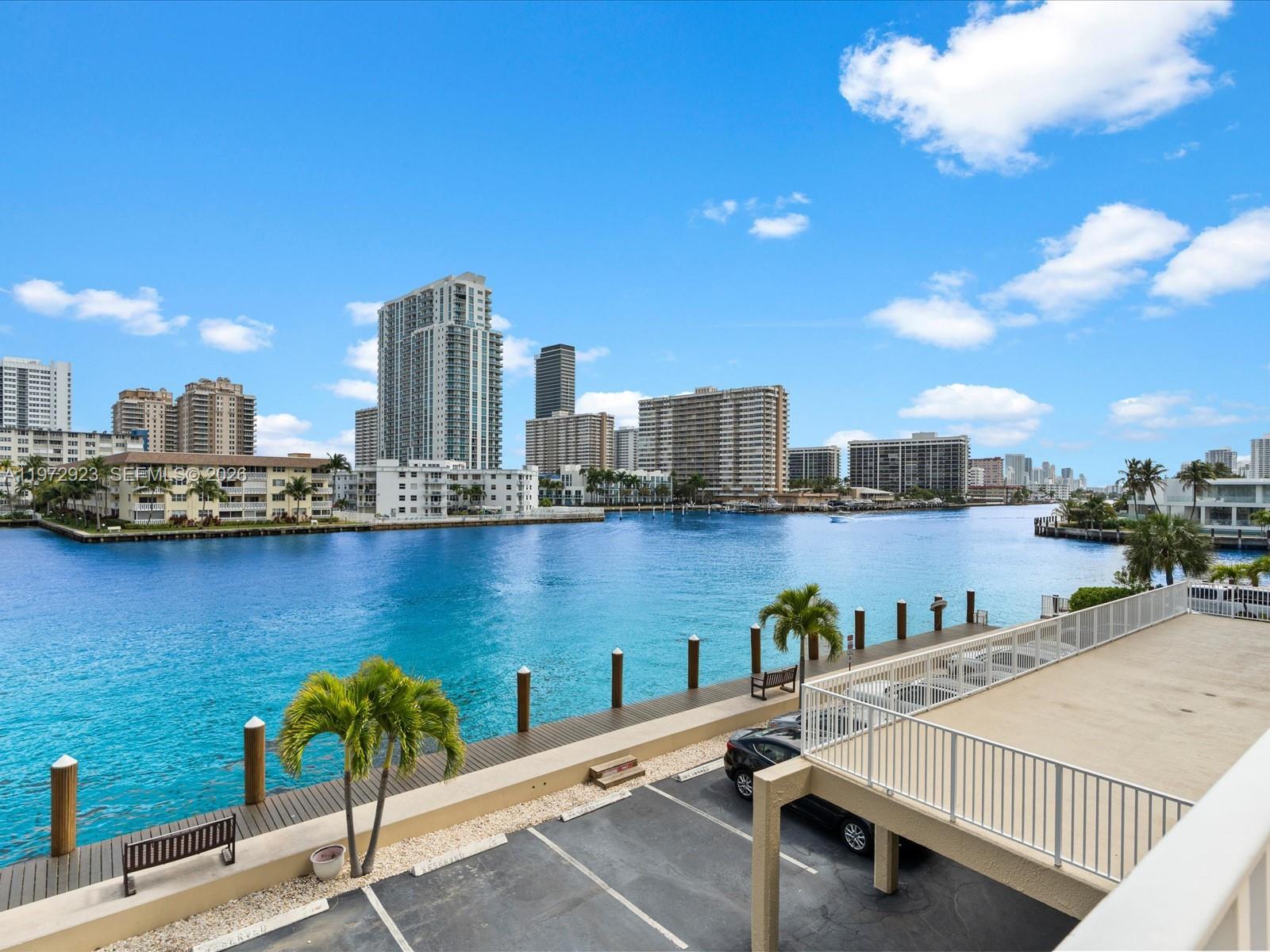 GOLDEN SAILS CONDO - Residential