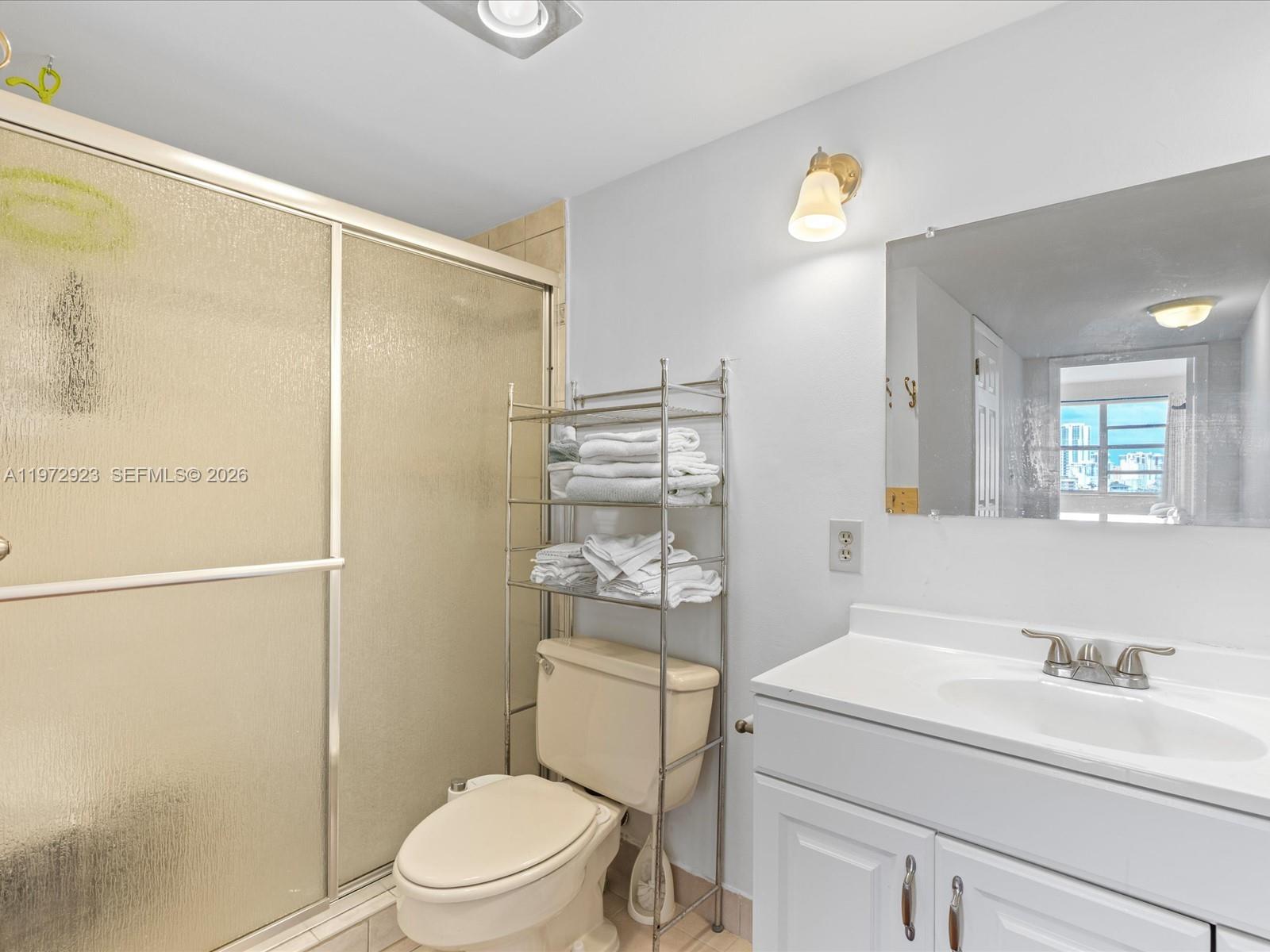 GOLDEN SAILS CONDO - Residential