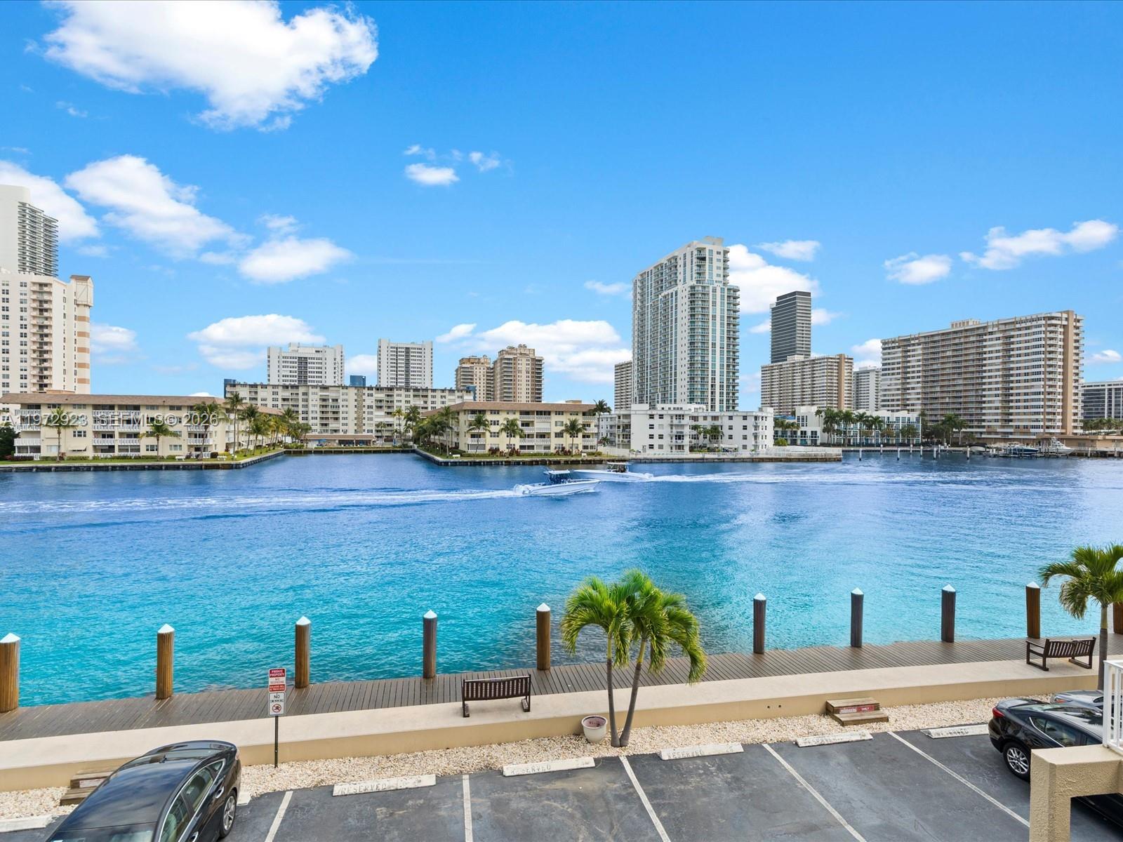 GOLDEN SAILS CONDO - Residential