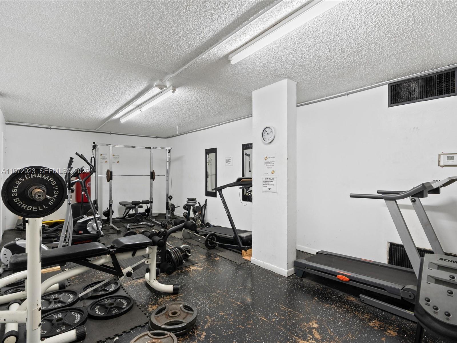 GOLDEN SAILS CONDO - Residential