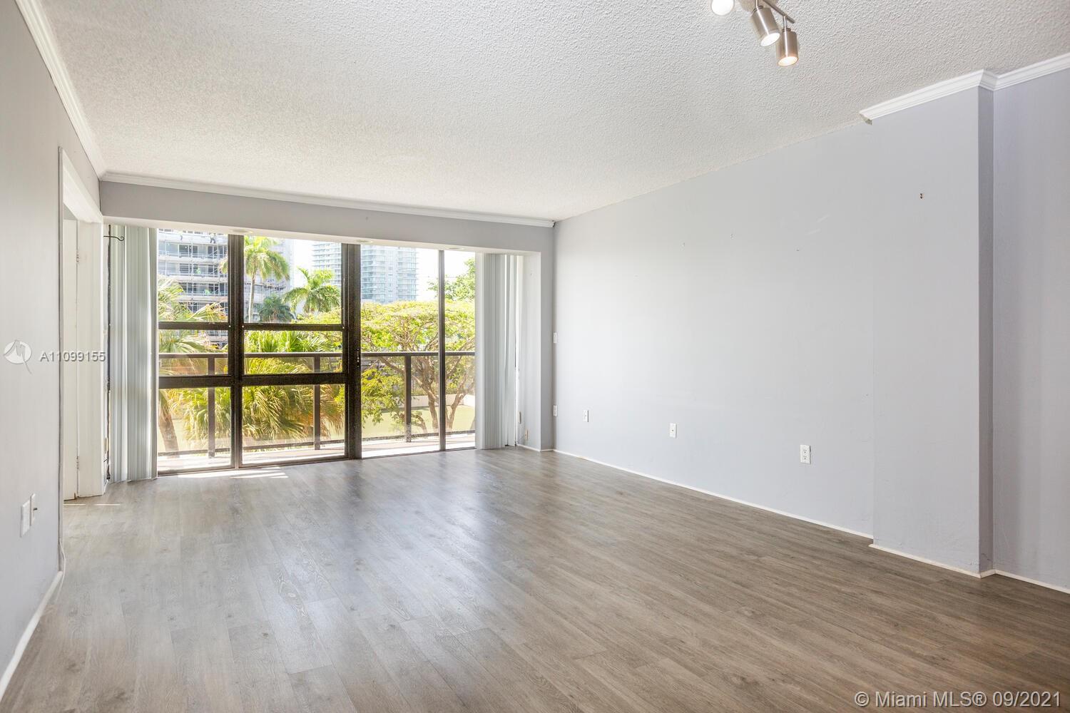 CHARTER CLUB CONDO - Residential