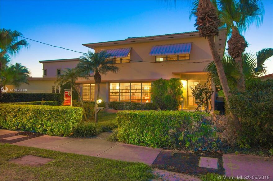 Great value on this one! Golf course living and views. Attention developers: renovate or use this incredible lot! Oversized two story 1935 home by architect Albert Anis. Large living room, separate dining room. Small bedroom downstairs. Three bedrooms upstairs, including oversized master bedroom. Detached 2 car garage with 2 bedroom cottage. All on a 9,750 sq. ft. lot. Home still maintained most of its charm from 1935 - this can be made into a real gem.