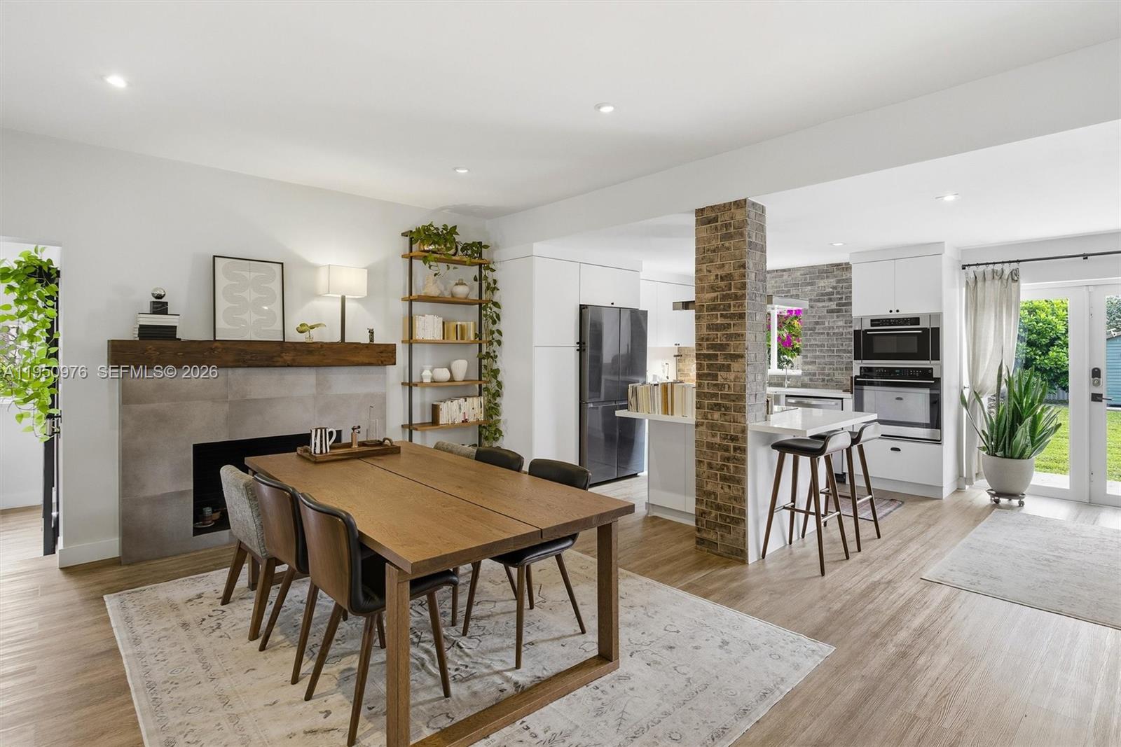 REV PL SEC 2 CC ESTATES - Residential